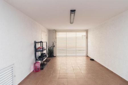 Casa de condomínio à venda com 153m², 2 quartos e 3 vagas Casa de condomínio à venda com 153m², 2 quartos e 3 vagasGaragem