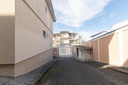 Casa de condomínio à venda com 153m², 2 quartos e 3 vagas Casa de condomínio à venda com 153m², 2 quartos e 3 vagasEntrada do Condomínio