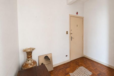Apartamento à venda com 136m², 2 quartos e sem vaga Apartamento à venda com 136m², 2 quartos e sem vagaSala