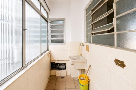 Apartamento à venda com 136m², 2 quartos e sem vaga Apartamento à venda com 136m², 2 quartos e sem vagaÁrea de Serviço