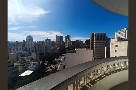 Apartamento à venda com 136m², 2 quartos e sem vaga Apartamento à venda com 136m², 2 quartos e sem vagaVaranda e Vista