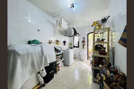 Área de Serviço de casa à venda com 4 quartos, 299m² em Jardim Palermo, São Bernardo do Campo