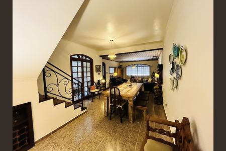 Sala de Jantar de casa à venda com 4 quartos, 299m² em Jardim Palermo, São Bernardo do Campo