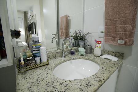 Apartamento para alugar com 52m², 2 quartos e 1 vagaBanheiro da Suíte 2