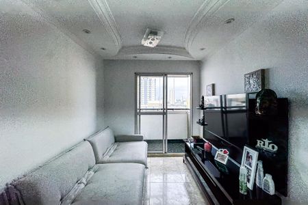Sala de apartamento para alugar com 3 quartos, 64m² em Vila Bertioga, São Paulo