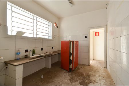 Casa à venda com 481m², 4 quartos e 2 vagasCozinha