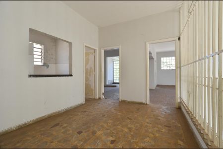 Casa à venda com 481m², 4 quartos e 2 vagasSala 2 Piso