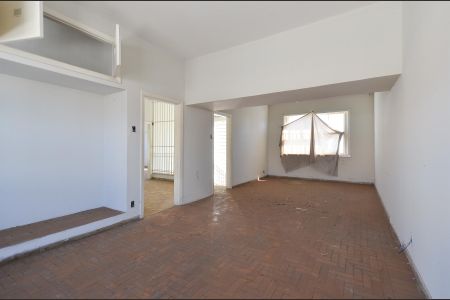 Casa à venda com 481m², 4 quartos e 2 vagasQuarto 1