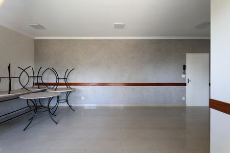 Apartamento para alugar com 57m², 2 quartos e 1 vagaÁrea comum - Salão de festas