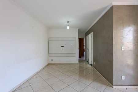 Sala de apartamento para alugar com 2 quartos, 57m² em Jardim Paris, São Paulo