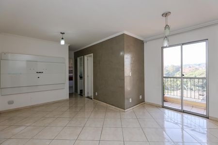 Sala de apartamento para alugar com 2 quartos, 57m² em Jardim Paris, São Paulo