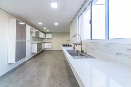 Apartamento à venda com 106m², 3 quartos e 2 vagas Apartamento à venda com 106m², 3 quartos e 2 vagasCozinha e Área Gourmet