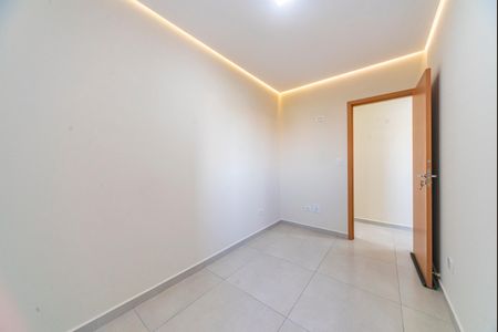 Apartamento à venda com 106m², 3 quartos e 2 vagas Apartamento à venda com 106m², 3 quartos e 2 vagasQuarto 2