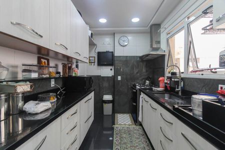 Apartamento à venda com 127m², 3 quartos e 2 vagasCozinha