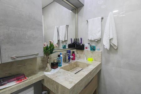 Apartamento à venda com 127m², 3 quartos e 2 vagasBanheiro da Suíte