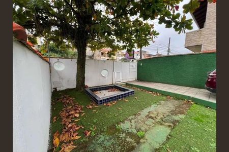 Casa para alugar com 160m², 4 quartos e 2 vagas