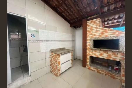 Casa para alugar com 160m², 4 quartos e 2 vagas