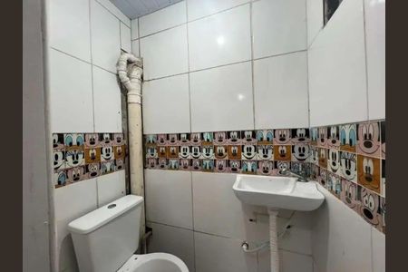 Banheiro 2 de casa para alugar com 4 quartos, 160m² em Barreiros, São José