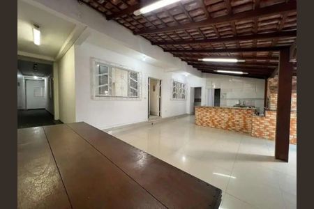 Casa para alugar com 4 quartos, 160m² em Barreiros, São José