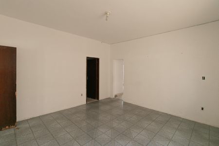 Casa para alugar com 120m², 3 quartos e 2 vagas Casa para alugar com 120m², 3 quartos e 2 vagasCopa