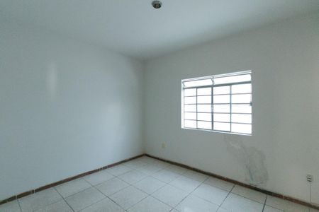 Casa para alugar com 120m², 3 quartos e 2 vagas Casa para alugar com 120m², 3 quartos e 2 vagasQuarto 2
