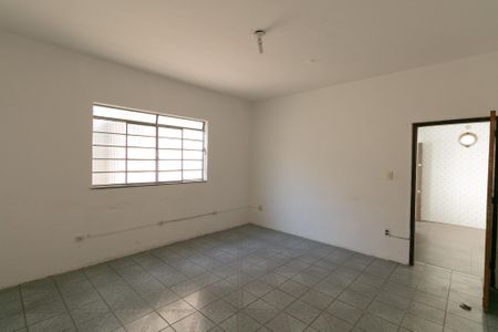 Casa para alugar com 120m², 3 quartos e 2 vagas Casa para alugar com 120m², 3 quartos e 2 vagasCopa