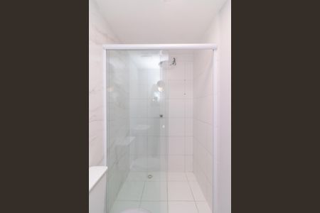 Banheiro de apartamento para alugar com 2 quartos, 39m² em Cangaiba, São Paulo