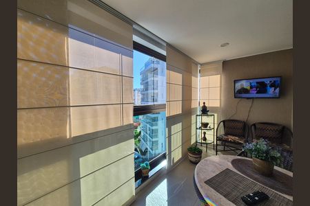 Apartamento à venda com 70m², 2 quartos e 1 vaga