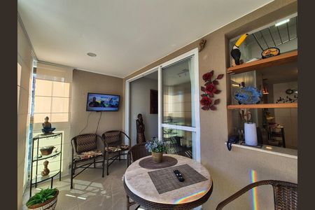 Apartamento à venda com 70m², 2 quartos e 1 vaga