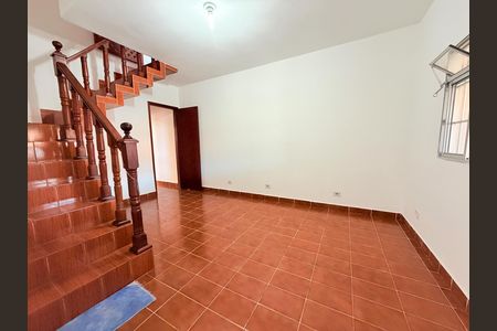Sala de casa para alugar com 3 quartos, 131m² em Jardim Rosa Maria, São Paulo