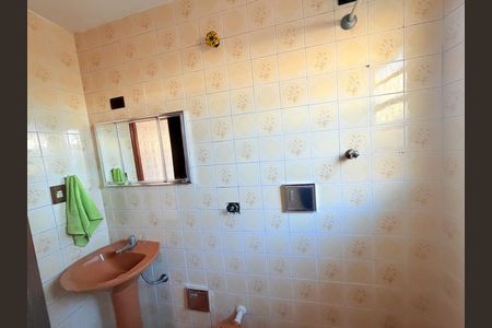 Casa para alugar com 131m², 3 quartos e 2 vagasBanheiro 2 