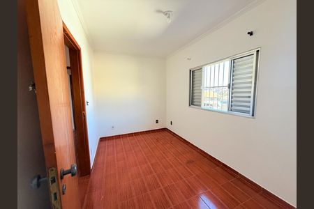 Casa para alugar com 131m², 3 quartos e 2 vagasQuarto 2 