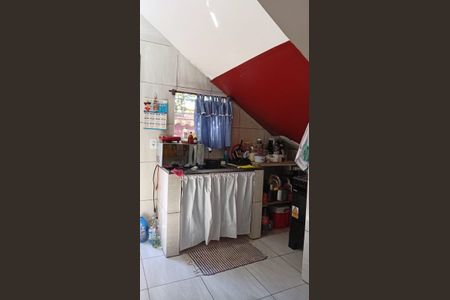 Cozinha de casa para alugar com 3 quartos, 190m² em Cordeirinho, Maricá