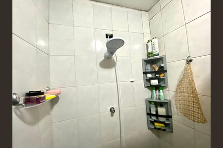 Banheiro de casa para alugar com 1 quarto, 120m² em Jardim Leblon, Guarulhos