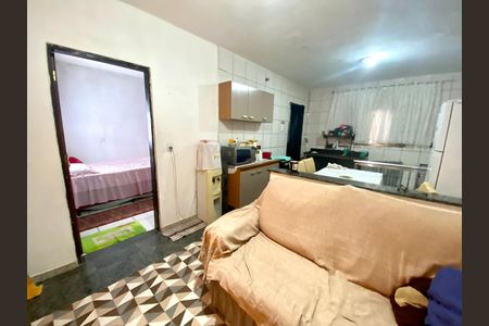 Quarto de casa para alugar com 1 quarto, 120m² em Jardim Leblon, Guarulhos