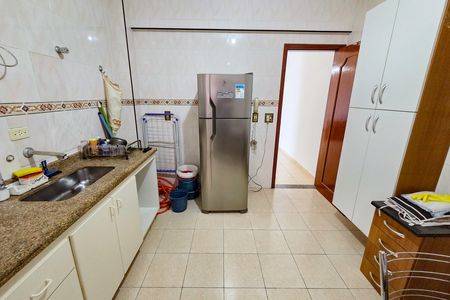 Cozinha de apartamento para alugar com 2 quartos, 112m² em Vila Caiçara, Praia Grande