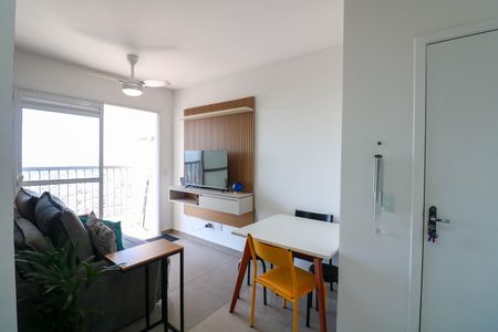 Apartamento à venda com 42m², 2 quartos e sem vaga Apartamento à venda com 42m², 2 quartos e sem vagaSala / Cozinha