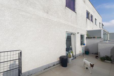 Apartamento para alugar com 59m², 2 quartos e sem vagaVaranda