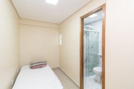 Casa de condomínio à venda com 107m², 3 quartos e 2 vagas Casa de condomínio à venda com 107m², 3 quartos e 2 vagasSuíte 2