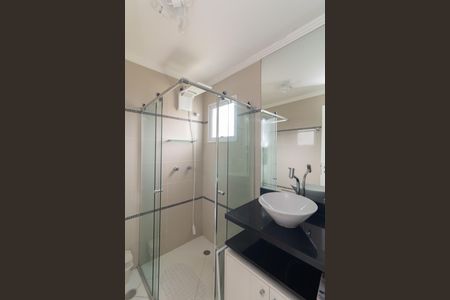 Casa de condomínio à venda com 107m², 3 quartos e 2 vagas Casa de condomínio à venda com 107m², 3 quartos e 2 vagasBanheiro da Suíte