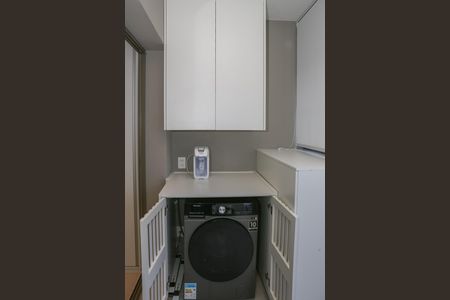 Studio à venda com 30m², 1 quarto e sem vaga Studio à venda com 30m², 1 quarto e sem vagaSacada