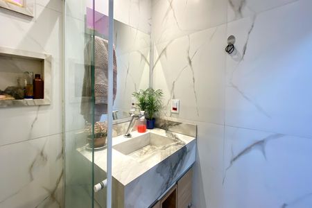 Apartamento à venda com 3 quartos, 60m² em Santa Cruz, Belo Horizonte