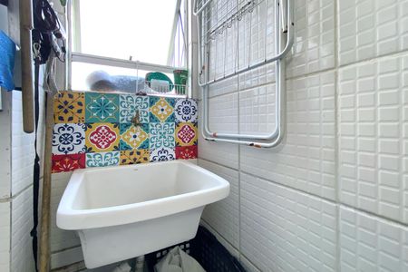 Apartamento à venda com 3 quartos, 60m² em Santa Cruz, Belo Horizonte