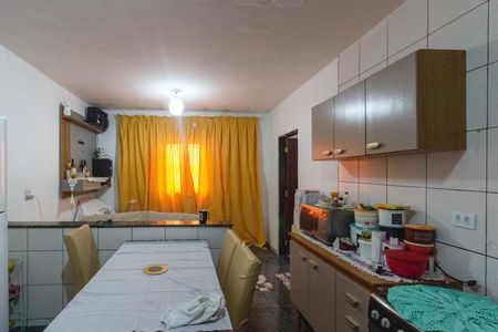 Casa para alugar com 120m², 1 quarto e 4 vagasCozinha e Sala