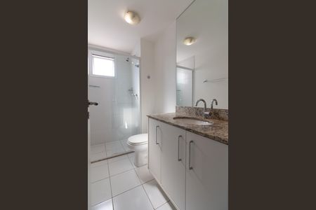 Banheiro de apartamento à venda com 3 quartos, 82m² em Jardim das Vertentes, São Paulo