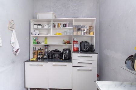 Casa à venda com 200m², 5 quartos e 3 vagas Casa à venda com 200m², 5 quartos e 3 vagasCozinha Casa 1