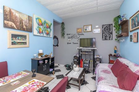Casa à venda com 200m², 5 quartos e 3 vagas Casa à venda com 200m², 5 quartos e 3 vagasSala Casa 3