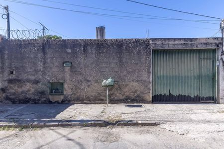 Casa à venda com 5 quartos, 200m² em Lagoa, Belo Horizonte