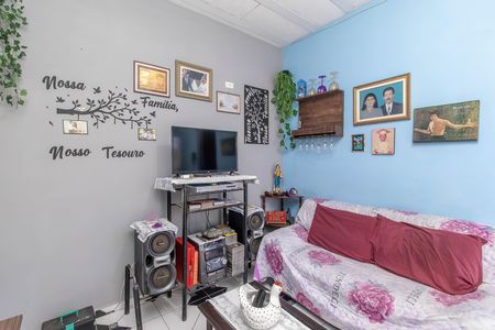 Casa à venda com 200m², 5 quartos e 3 vagas Casa à venda com 200m², 5 quartos e 3 vagasSala Casa 3
