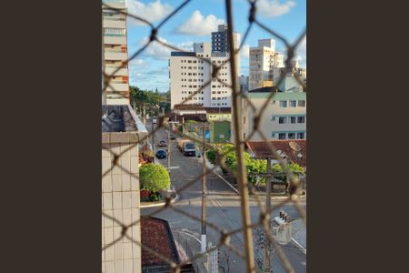 Vista de apartamento para alugar com 2 quartos, 96m² em Vila Caiçara, Praia Grande